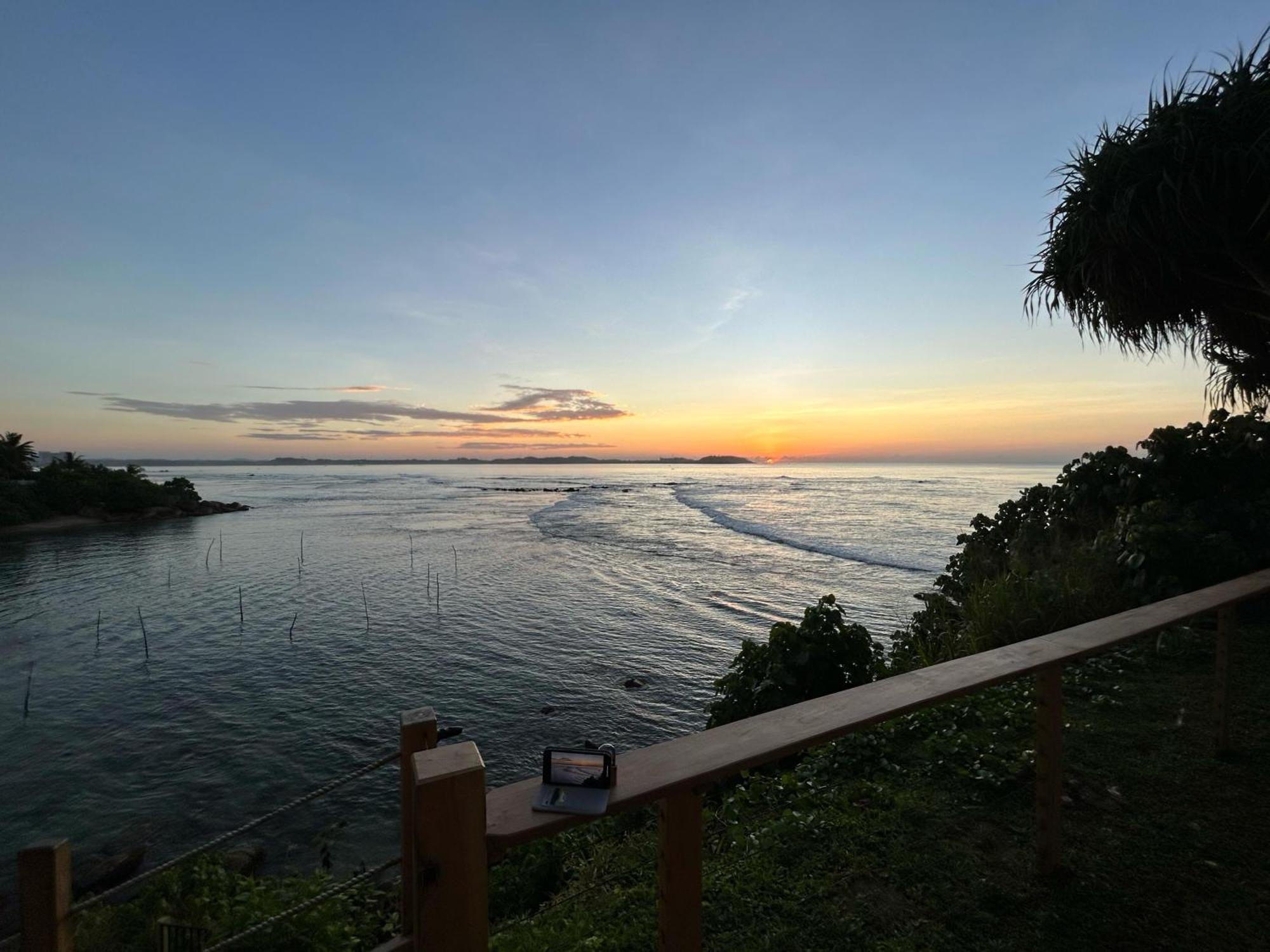 Hotel Kenno'S Korner Weligama Esterno foto
